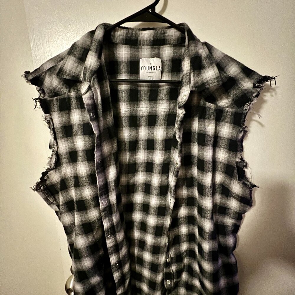 YoungLA Black and White Checkered Sleeveless Shirt